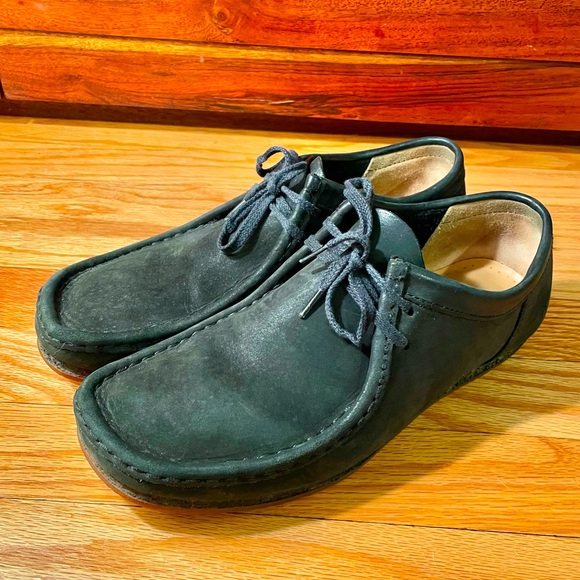 Clarks Originals Other - Clarks Wallabee Run Black Nubuck 26063550 Size US M8.5 RARE